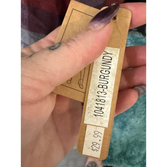 burgundy plaid scarf nwt womens large - Picture 3 of 5